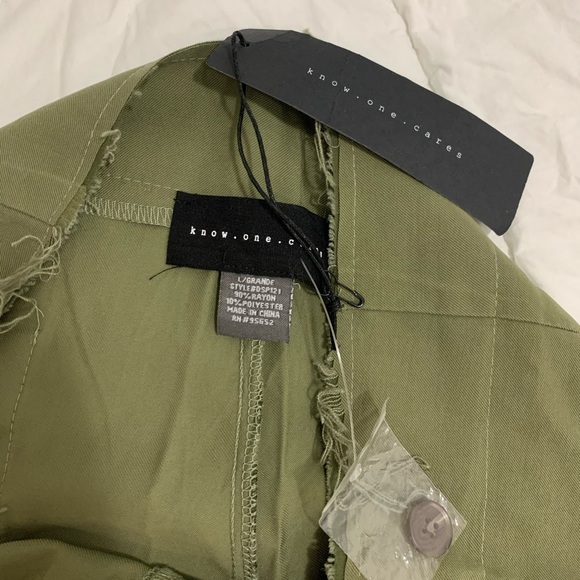 Know One Cares Raw Cuffed Pants Green Large NWT velvety dress pants - Picture 4 of 8